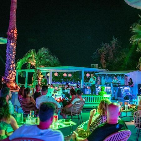 Aqua Mare Resort 梅里逊 外观 照片