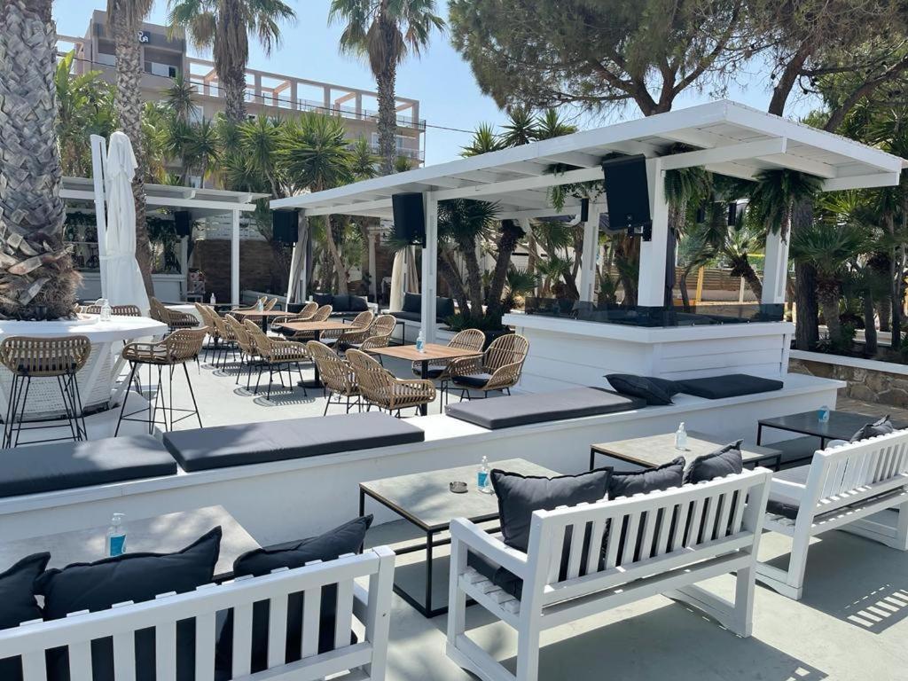 Aqua Mare Resort 梅里逊 外观 照片