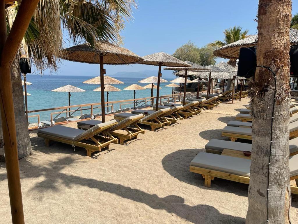 Aqua Mare Resort 梅里逊 外观 照片