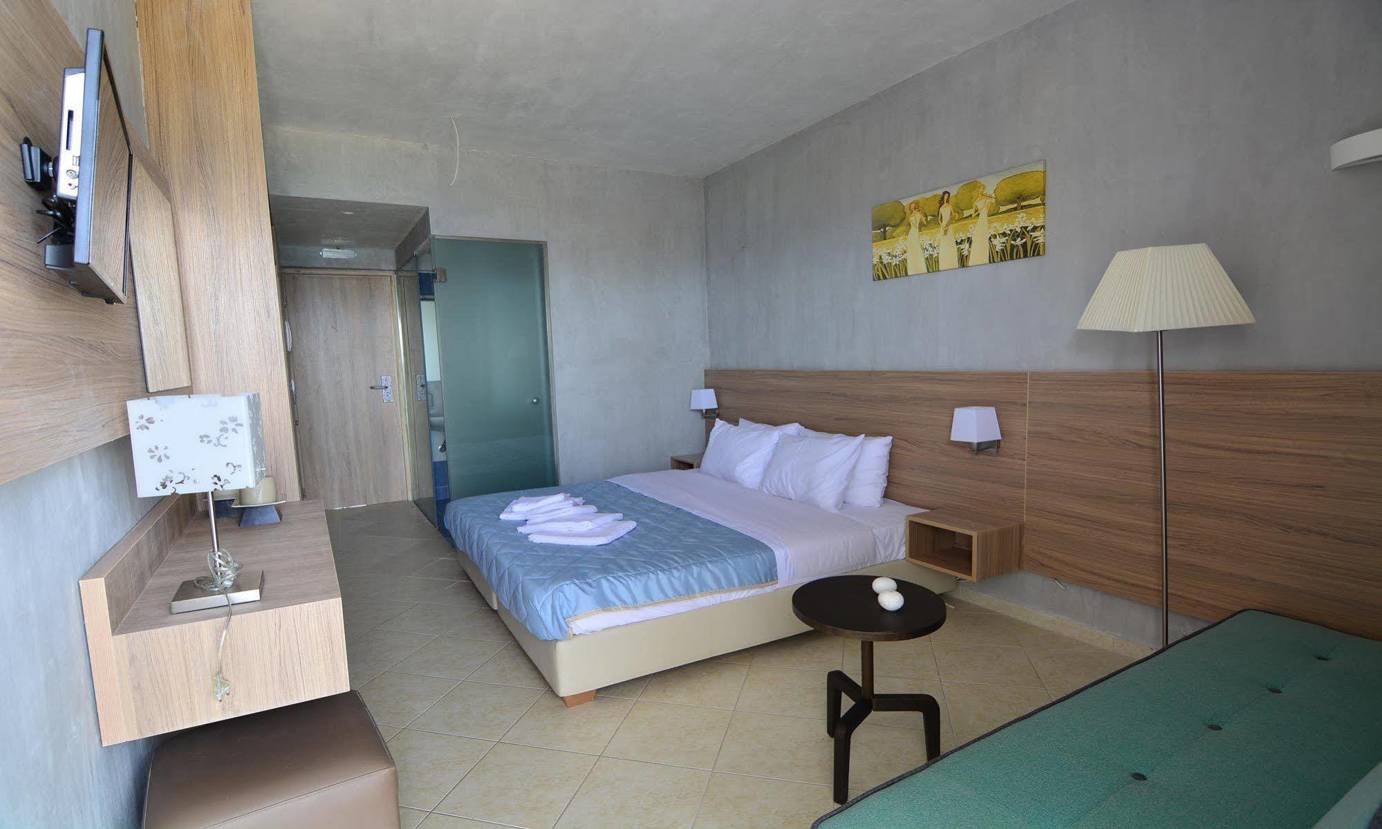 Aqua Mare Resort 梅里逊 外观 照片
