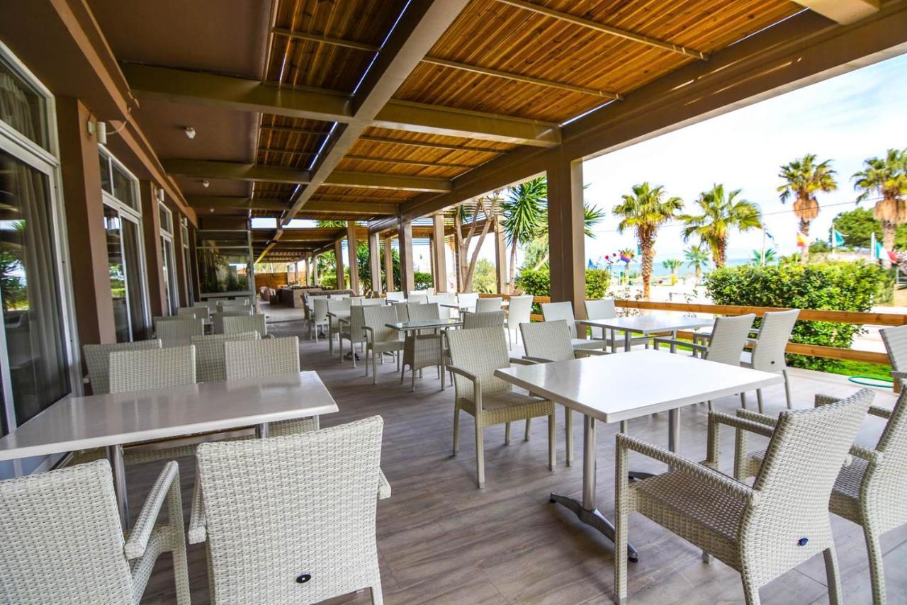 Aqua Mare Resort 梅里逊 外观 照片