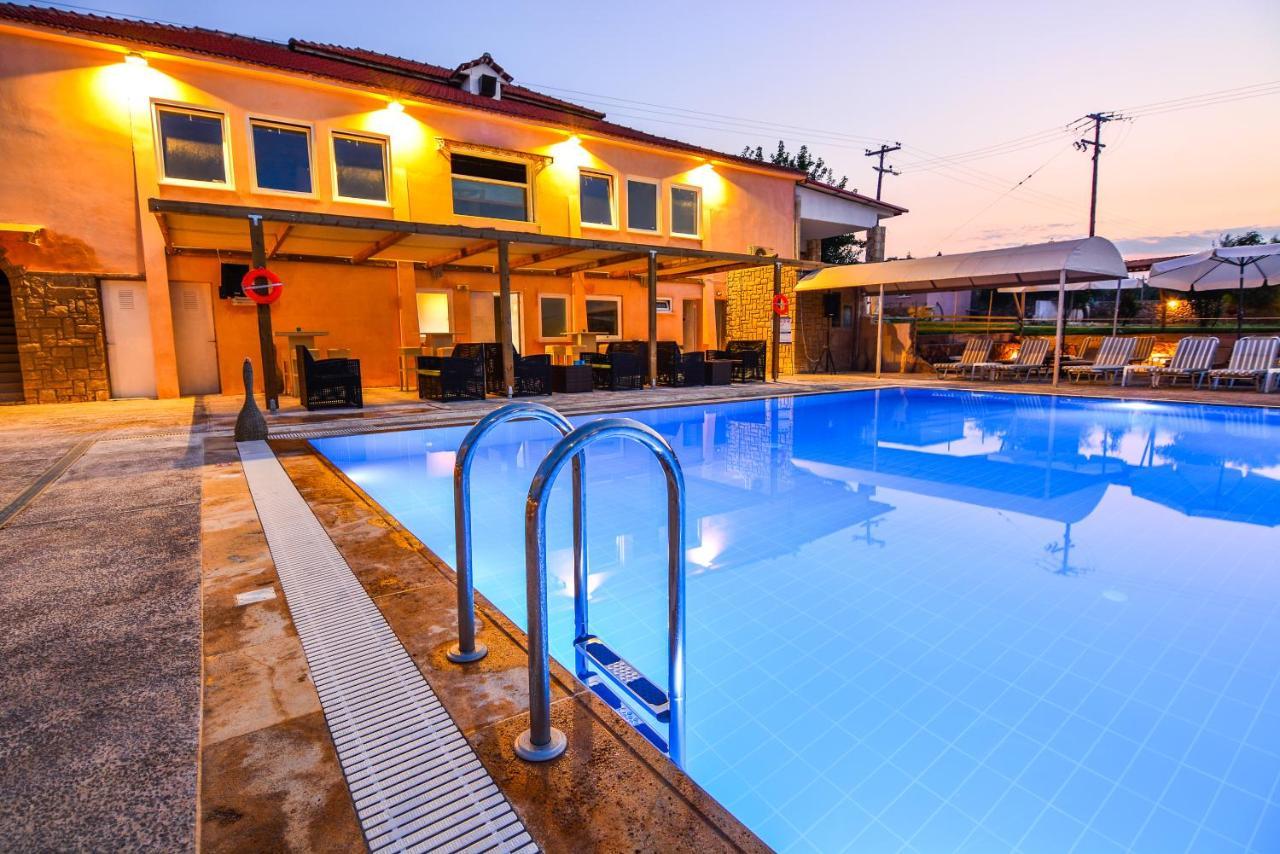Aqua Mare Resort 梅里逊 外观 照片