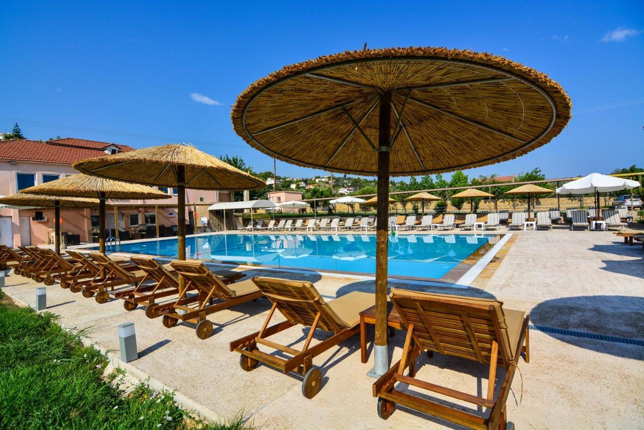 Aqua Mare Resort 梅里逊 外观 照片